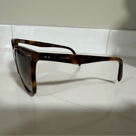 Celine Sunglasses Tortoise  CL401341 - Picture 3 of 4